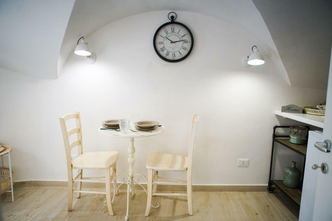 Home 5 - Giu In Dimora Putignano Exteriör bild